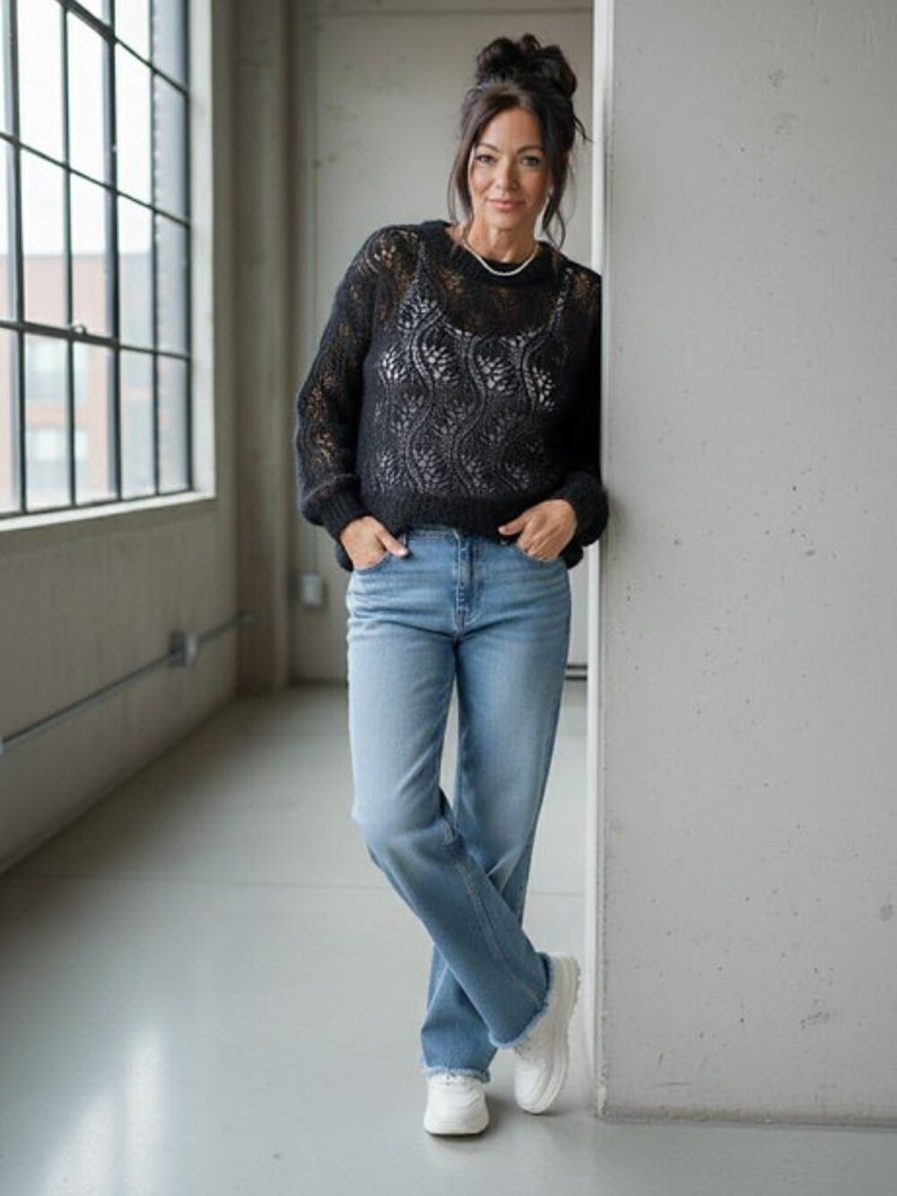 Delicate Black Lace Knit Pullover Sweater